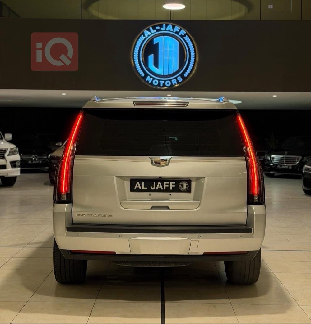 كاديلاك اسكاليد